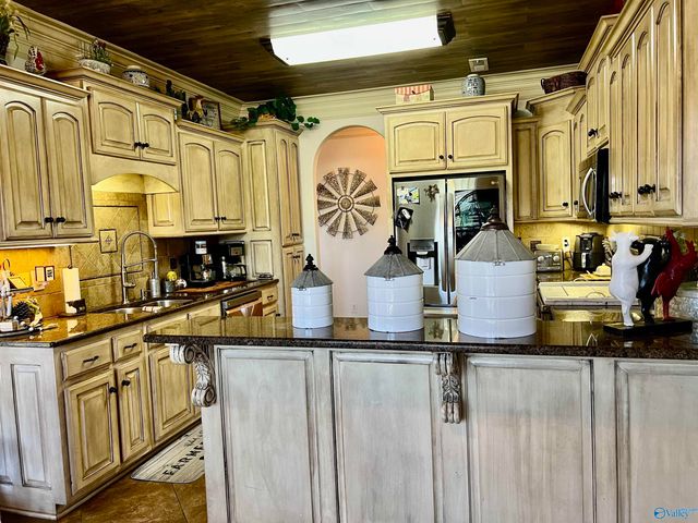 94 Owensby Way, Trinity, AL 35673