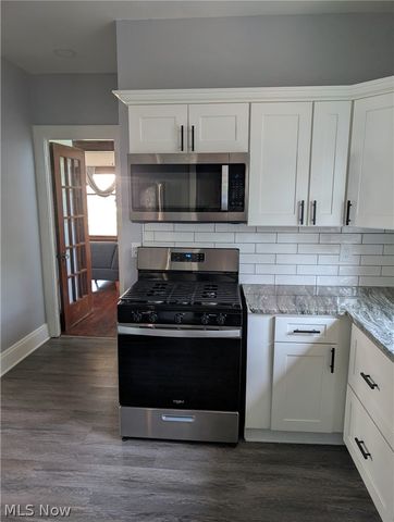 4225 Memphis Avenue, Cleveland, OH 44109