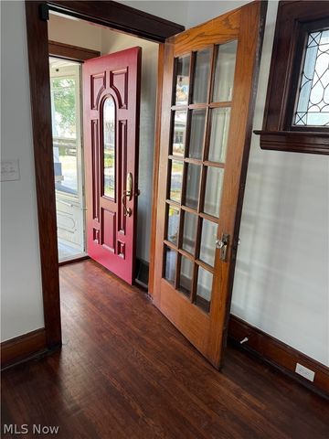 4225 Memphis Avenue, Cleveland, OH 44109