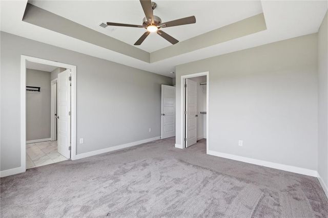 2113 SW Rutherford Drive, Lee's Summit, MO 64082