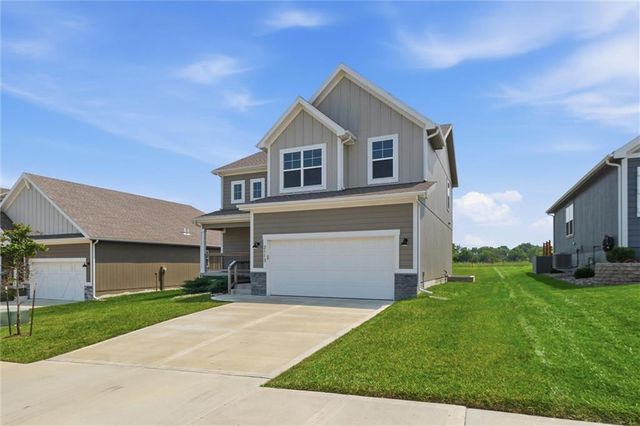2113 SW Rutherford Drive, Lee's Summit, MO 64082