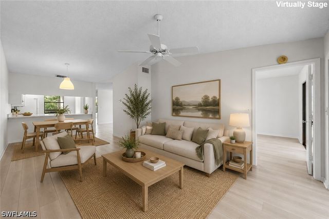 9265 Lake Park DR 201, Fort Myers, FL 33919