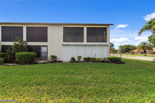 9265 Lake Park DR 201, Fort Myers, FL 33919