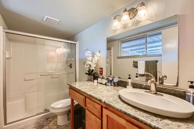 511 Towne House Lane, Richardson, TX 75081