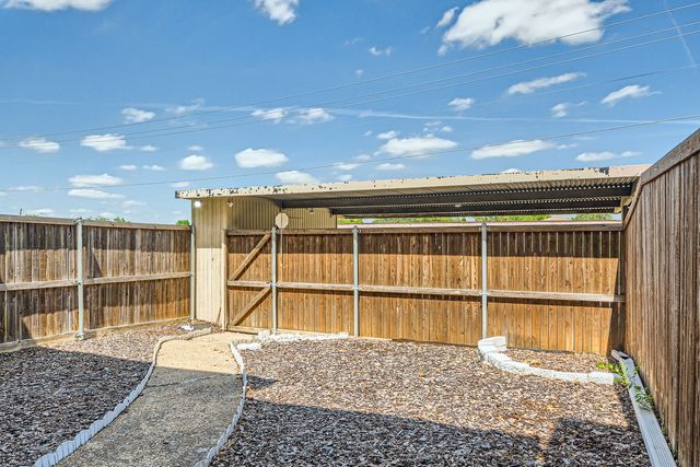 511 Towne House Lane, Richardson, TX 75081