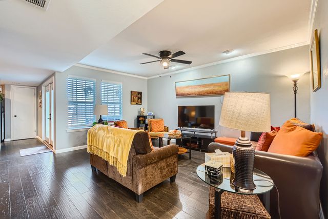 511 Towne House Lane, Richardson, TX 75081