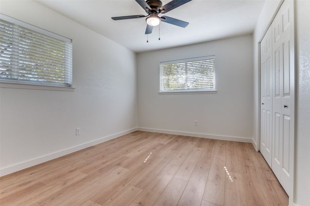 346 E Davis Circle, Duncanville, TX 75116