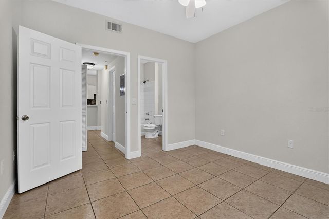 2674 ROBERT TRENT JONES DRIVE 337, Orlando, FL 32835