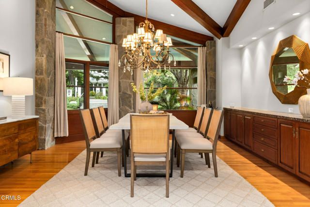 921 Chapea Road, Pasadena, CA 91107