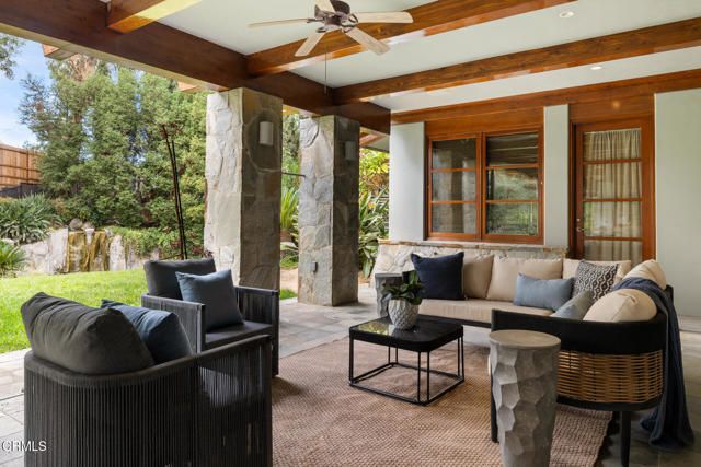 921 Chapea Road, Pasadena, CA 91107