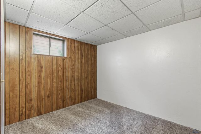 4586 WENTWORTH DR, Rapid City, SD 57702