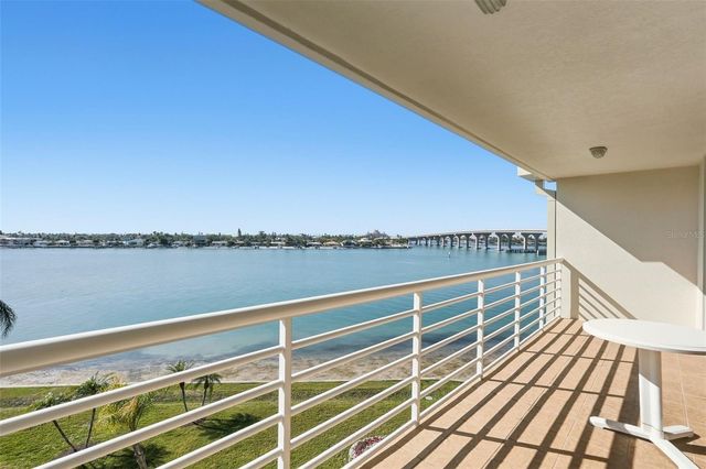 6001 BAHIA DEL MAR CIRCLE 529, St Petersburg, FL 33715