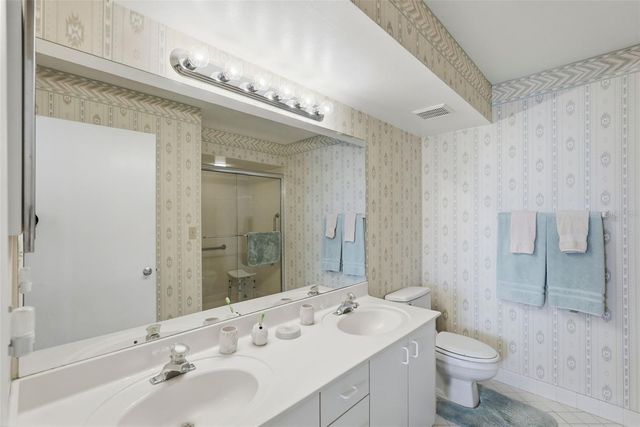 6001 BAHIA DEL MAR CIRCLE 529, St Petersburg, FL 33715