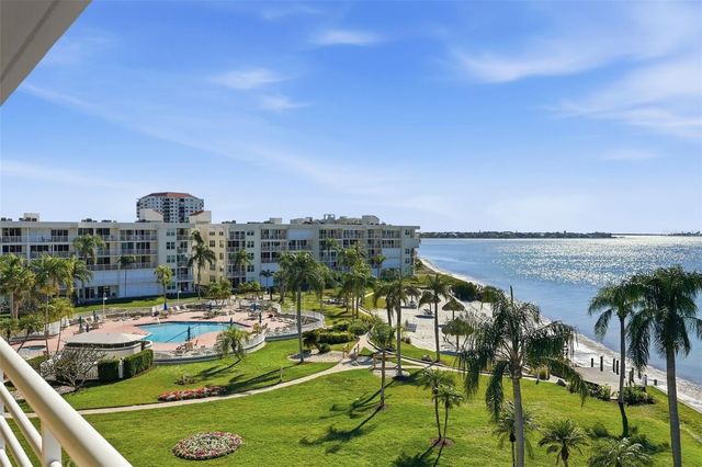 6001 BAHIA DEL MAR CIRCLE 529, St Petersburg, FL 33715