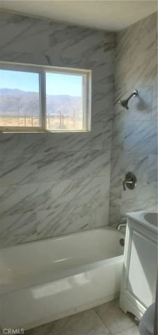 7634 E Cinnabar Road, Cantil, CA 93519