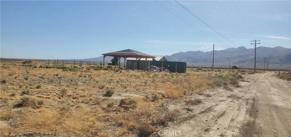 7634 E Cinnabar Road, Cantil, CA 93519