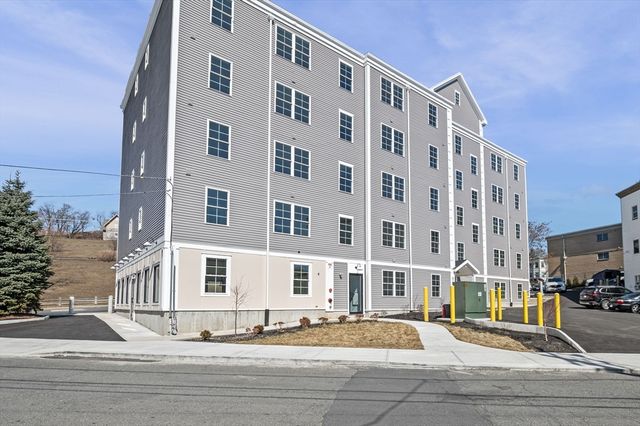 472 Essex Street 507, Lynn, MA 01902