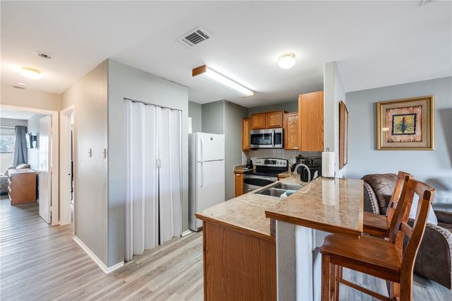 15002 Leeward Dr 5303, Corpus Christi, TX 78418