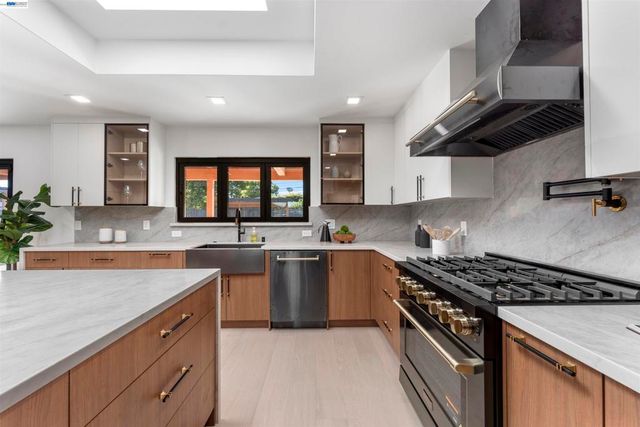 1131 Ruth Drive, San Jose, CA 95125