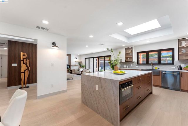 1131 Ruth Drive, San Jose, CA 95125