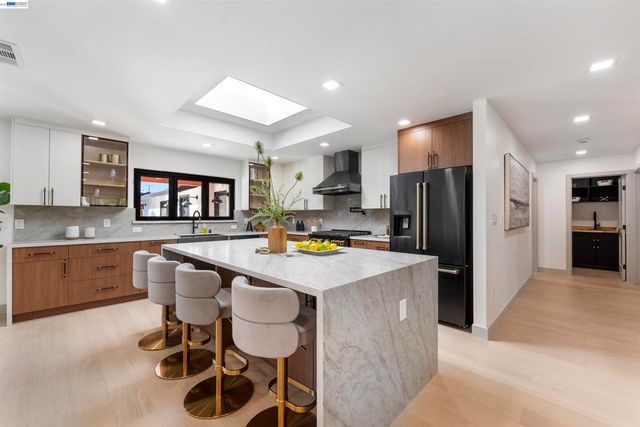 1131 Ruth Drive, San Jose, CA 95125