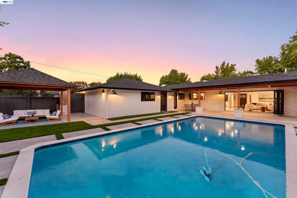 Image 47 of property listing at 1131 Ruth Drive, San Jose, CA 95125