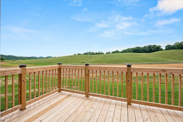 505 Sam Black Road, London, KY 40741