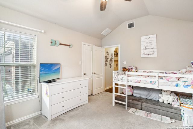 379 Primrose, New Braunfels, TX 78132