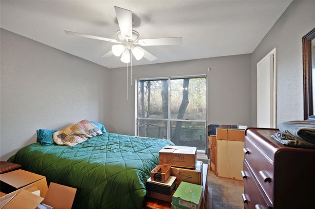 11020 Quinlan North Lake Drive, Conroe, TX 77303