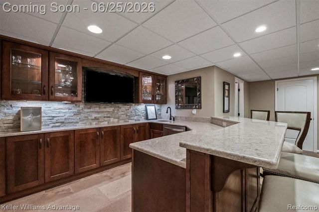 1270 Buckboard Circle, South Lyon, MI 48178