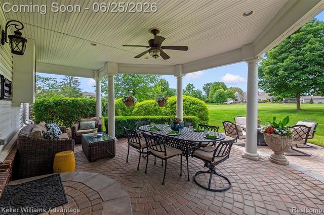 1270 Buckboard Circle, South Lyon, MI 48178