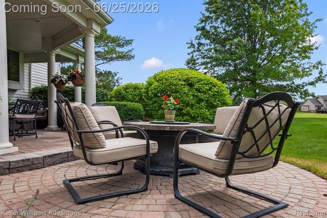 1270 Buckboard Circle, South Lyon, MI 48178