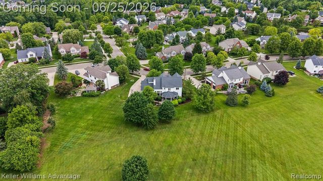 1270 Buckboard Circle, South Lyon, MI 48178