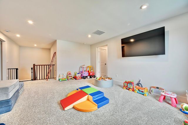 745 Bluestem Ridge Drive, Alexandria, KY 41001