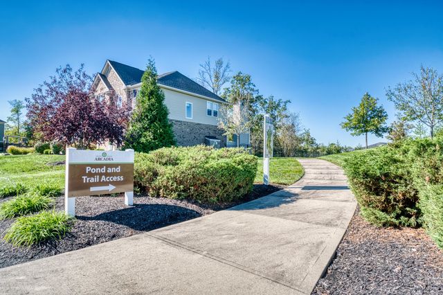 745 Bluestem Ridge Drive, Alexandria, KY 41001