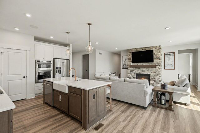 745 Bluestem Ridge Drive, Alexandria, KY 41001