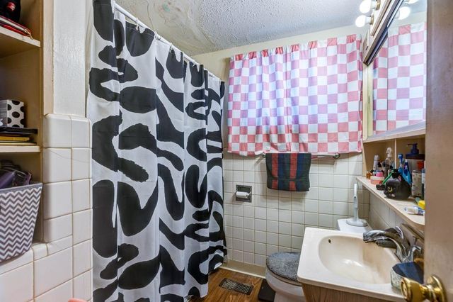 156 Florida, Salina, KS 67401