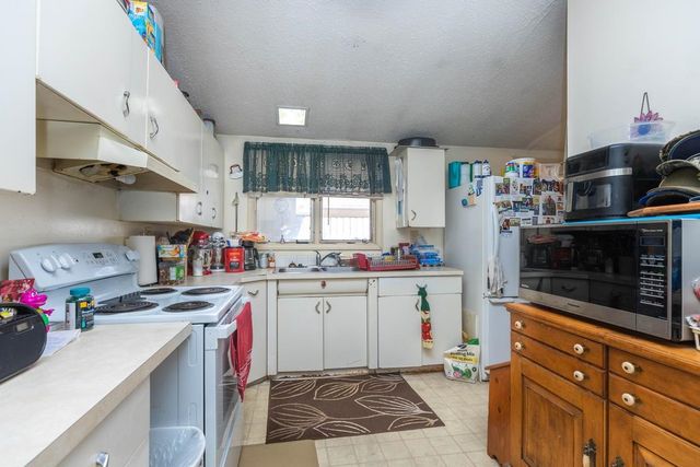 156 Florida, Salina, KS 67401