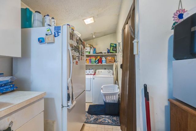 156 Florida, Salina, KS 67401