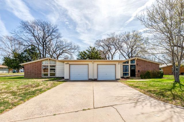 156 Florida, Salina, KS 67401