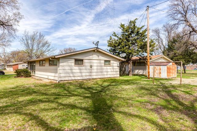 156 Florida, Salina, KS 67401