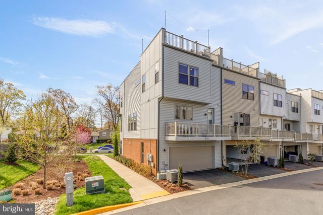 5111 MACON RD, Rockville, MD 20852