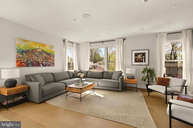 5111 MACON RD, Rockville, MD 20852