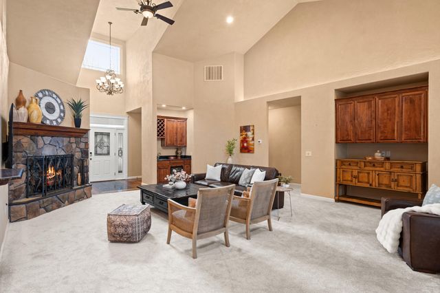 2161 Duncan Drive, Medford, OR 97504