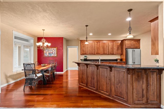 2161 Duncan Drive, Medford, OR 97504