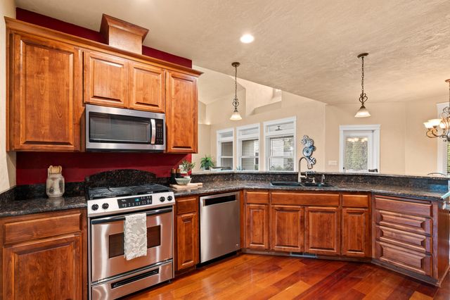 2161 Duncan Drive, Medford, OR 97504