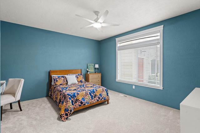 2161 Duncan Drive, Medford, OR 97504