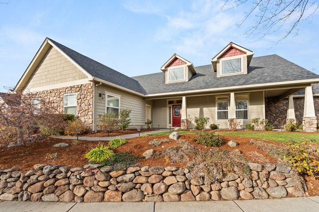 2161 Duncan Drive, Medford, OR 97504