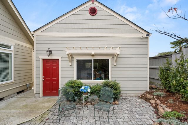 2161 Duncan Drive, Medford, OR 97504