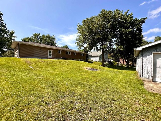 9615 402nd AVENUE, Genoa City, WI 53128